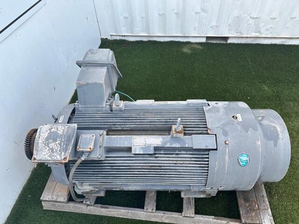 350 HP 1185 RPM Teco Westinghouse #AEHGTK, Industrial Motor, Frame 5011C, 4160 Volts - Image 2