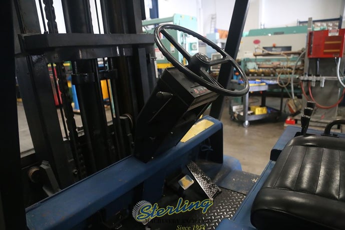 15000 lb. Caterpillar #T150D, forklift, 133" lift height, side shift, propane driven, hard rubber tires, 2 - Image 7