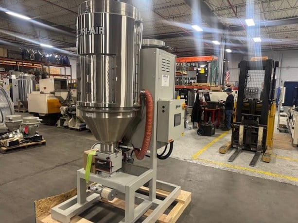 Dri-Air #HPD-9, 125 lb./hr. material dryer with 200 lb. capacity hopper, 100 CFM, -100°F dewpoint, 2026 - Image 1
