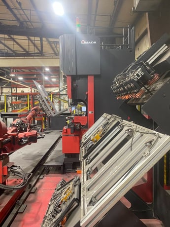 240 Ton, Amada #HDS2204NTW, CNC Hydraulic Press Brake, 2012 - Image 7