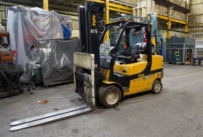 10000 lb. Yale #GLC100VXNKAE100, Liquified Propane Gas Forklift, 209" Lift Height, 2019 - Image 2