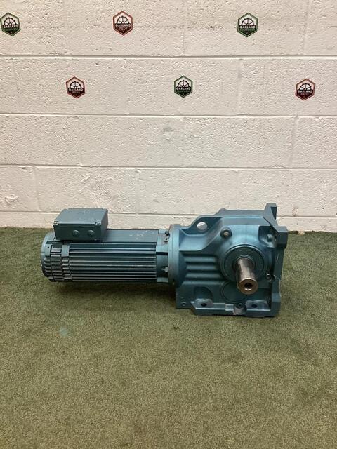 3000 RPM, SEW-Eurodrive #K77DY90LBTH, Gearbox w/ Motor, 400 Volts - Image 10