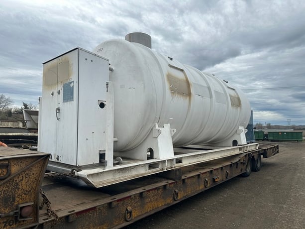 5000 gallon 2000 psi, Cryenco #TMU/20E, Liquid Oxygen Cryogenic Storage Tank, 1992 - Image 1