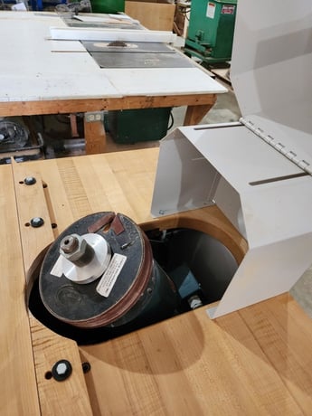 Larick #362, sander, 1.5 HP, TEFC, 1800 RPM, 4" adj., enclosed base, profile discs, 2016 - Image 2