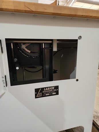 Larick #362, sander, 1.5 HP, TEFC, 1800 RPM, 4" adj., enclosed base, profile discs, 2016 - Image 3