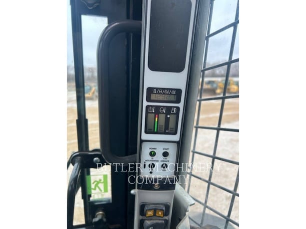 Ford / New Holland Ltd C237, Track Loader, 1269 hours, S/N: NJM448334, 2018 - Image 5