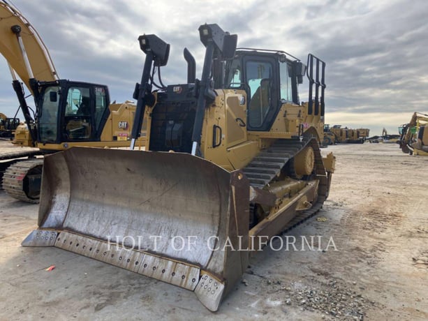 Caterpillar D7-17, Crawler Dozer, 641 hours, S/N: CM900362, 2023 - Image 1