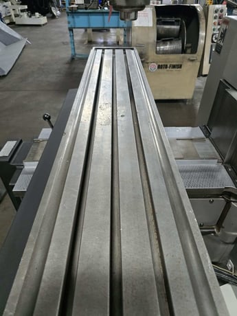 Bridgeport #Series-II, CNC vertical mill, 11" x58" tbl., 2 HP head, EZ Trak II, power draw bar - Image 10