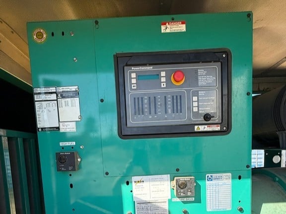 250 KW Cummins #DQAD, QSM11 Generator Set, sound attenuated enclosure, w/Base Tank, Tier 2, 120/208 Volts - Image 8