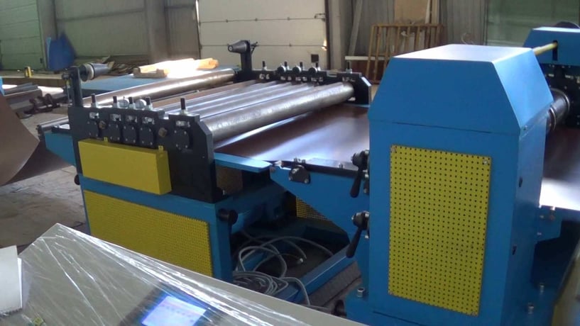 Macring, 7-roll coil straightener, 4" work roll diameter, 48" x .135", vari-speed, 2023 - Image 2