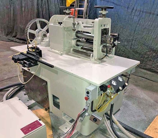 14" x .06" Ruesch slitting line, 6000 lb. - Image 1
