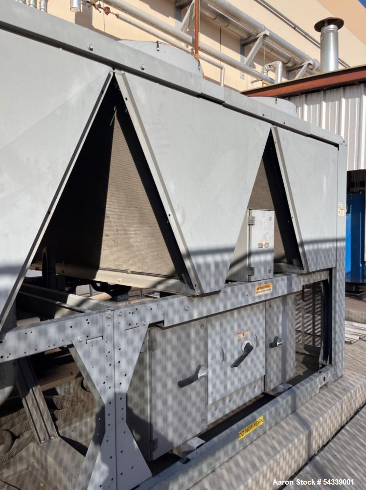 300 Ton, Carrier AquaForce #30XAB30064-0FSXM, Air-Cooled Screw Chiller, R-134A, ComfortLink controls, 73696 - Image 9