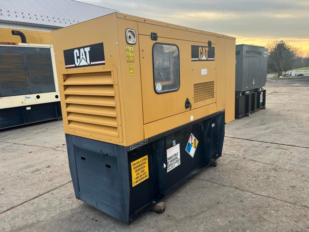 60 KW Caterpillar #C4.4, Diesel Generator Set, Sound Attenuated Enclosure, Base Fuel Tank, 120/240 Volts, 411 - Image 2