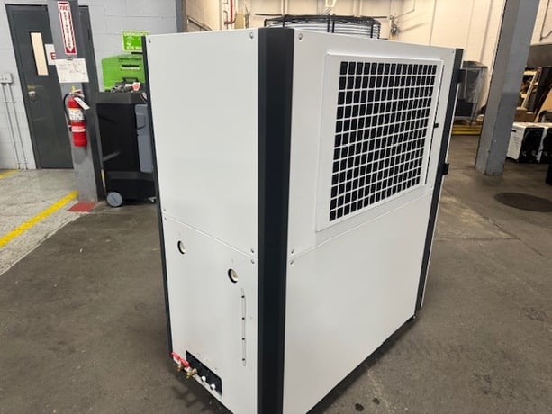 4.1 Ton, Shini #SIC-15A-R2, air cooled chiller, R410a refrigerant, scroll type compressor, new, 2025 - Image 2