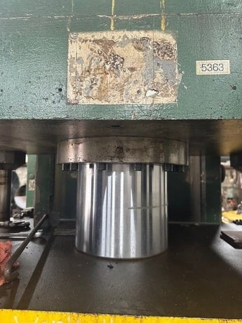 200 Ton, Greenerd #HC-200-60Y38, C-frame hydrauic press, downstroke type, 60" x 38" bed, 1980 - Image 6