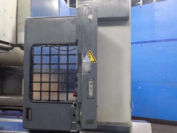 Mazak #MTV-515/40N, CNC Vertical Machining Center, w/Chip Conveyor, 640M Controller, (2) 21" x 51" T-Slot - Image 6