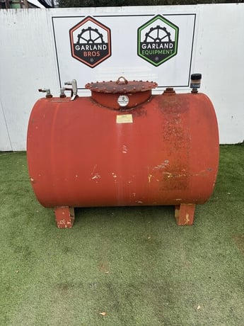 500 gallon Pee Dee Tank, Above-Ground Horizontal Storage Tank, saddle-mounted - Image 7