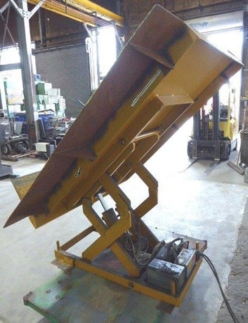 6000 lb. ECOA Hydraulic Lift/tilt Table, 60" x 65" platform, 10" Lowered, Pendant Control - Image 9
