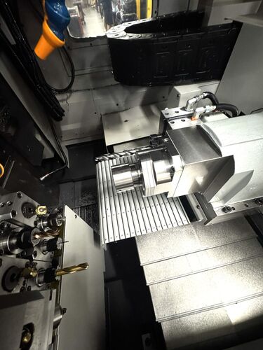 Tsugami #SS327-III-5AX, swiss machine, Chip Conv., Fanuc 31i-B5 Control, Barfeed, 350 hours, 2022 - Image 4