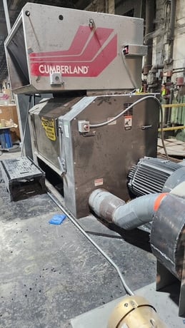20" x 48" Cumberland #T50120, granulator, 100 HP motor, 5 knife open rotor, 2 bed knives, 2011 - Image 5