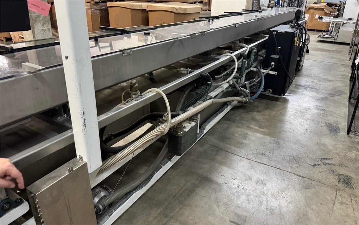 Conair #HTMP-24-5, 24' multi-pass vacuum cooling tank, 5 compartments, 2 HP vacuum/recirculation pumps - Image 1
