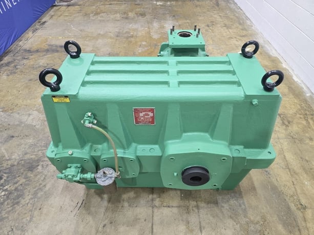 105 HP, Davis Standard #350H-III, gearbox, 17.36:1 ratio, 1.5 service factor, came off 3.5" extruder - Image 3