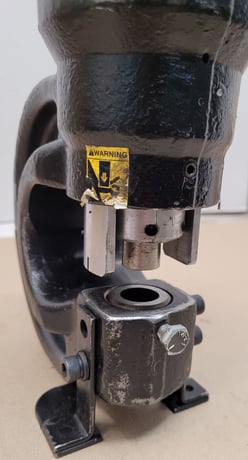 35 Ton, Enerpac #SP35, hydraulic punch, .31"-.81" hole, spring return cylinder, CR400 coupler - Image 9