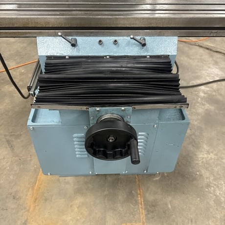Southwestern Industries #Trak-DPM-5, Vertical Bed Mill, 3950 RPM, 5 HP, 10" x 50" table, 220 V., KMX upgrade - Image 5