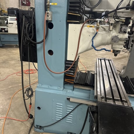 Southwestern Industries #Trak-DPM-5, Vertical Bed Mill, 3950 RPM, 5 HP, 10" x 50" table, 220 V., KMX upgrade - Image 7