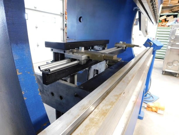 90 Ton, Standard #EV90-6, Press Brake, 6' overall, 53" between housing, 8" stroke, 8" throat, 15" open, 10 - Image 7