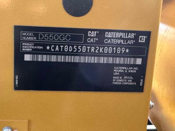 550 KW Caterpillar #C18, diesel generator set, 277/480 Volts, 900 HP @ 1800 RPM, EPA Tier 2, open power unit - Image 8