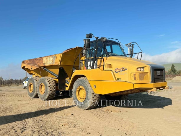 Caterpillar 730C, Articulated Truck, 6682 hours, S/N: TFF01340, 2016 - Image 2