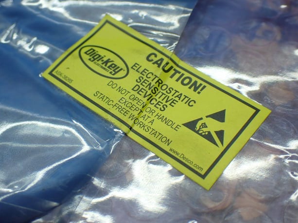 Macom #MRF422, Silicon Power Transistors, LOT of 200, Chassis Mount, 2022 - Image 3