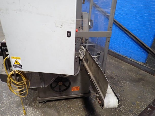 BD Briggs #RAJ6, Constant Motion Vert Cartoner, - Image 6