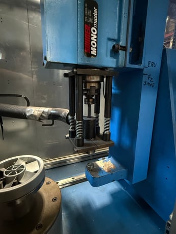 143 lb. Unibal #SVOEF-SA, Dynamic Balancer, 200 RPM, 220 V., 2007 - Image 4