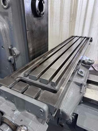 Kearney & Trecker #2K, plain horizontal milling machine, 56" x 12" table, dual controls, overarm support, 7.5 - Image 8