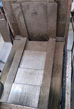 Lagun #FTV-2, vertical mill, 9" x48" tbl., 3 HP, 34.62" X, 16" Y, 5" Z, R-8, Newall 2-Axis digital read out - Image 4