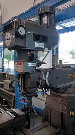Lagun #FTV-2, vertical mill, 9" x48" tbl., 3 HP, 34.62" X, 16" Y, 5" Z, R-8, Newall 2-Axis digital read out - Image 5