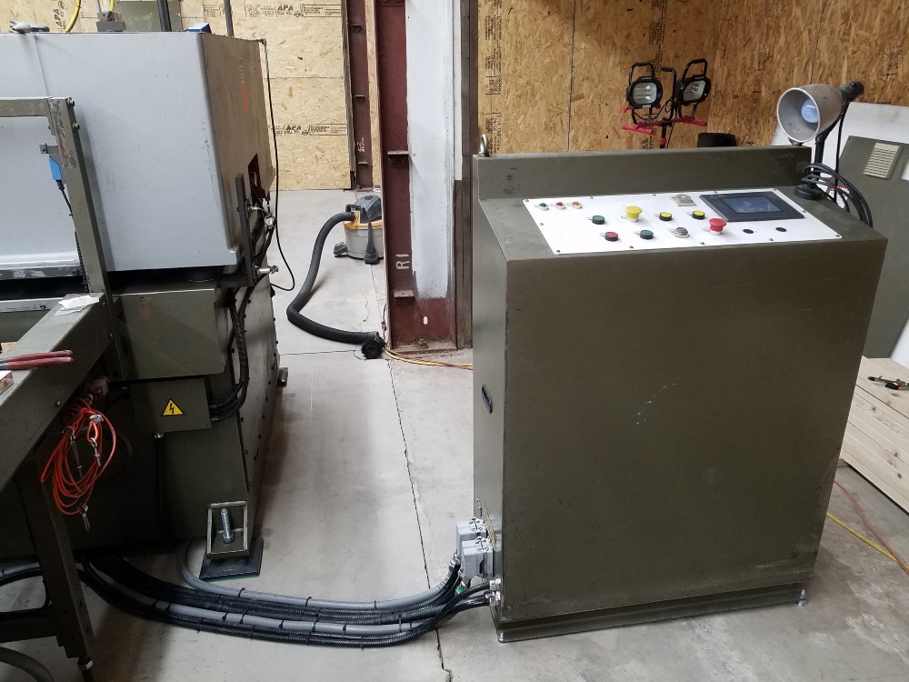 110 Ton, APMC #FH5979-100, four-post hydraulic die cutting press, 4.3 stroke, 6.3" DL, 59.1" x78.7" bed, 2003 - Image 2