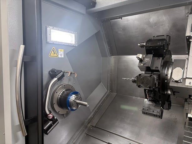 Hurco #TMX8MYI, CNC lathe, 20" swing, 8" chuck, 3-jaw, 2" bar, 17" centers, 12 turret, LNS Quick Load Servo - Image 5