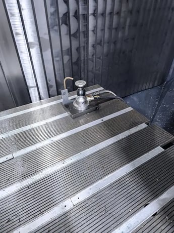 Dmg #DMF-260, CNC vertical machining center, 102.4" X, 43.3" Y, 35.4" Z, 8000 RPM, #40, 5-Axis, Heidenhain - Image 3