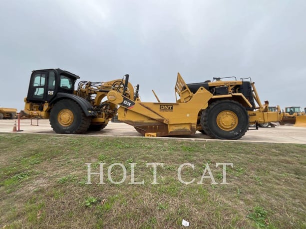 Caterpillar 627K, Wheel Tractor Scraper, 5057 hours, S/N: WTC00386, 2019 - Image 1
