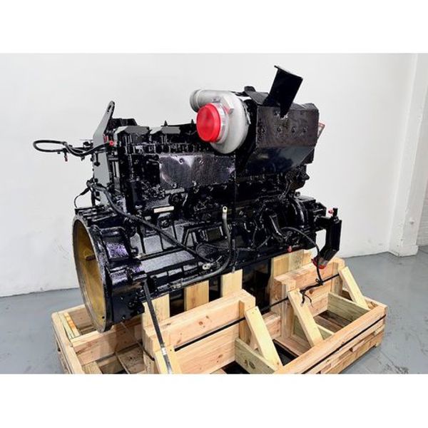 422 HP Komatsu #SA6D140E-3, Engine - Image 1