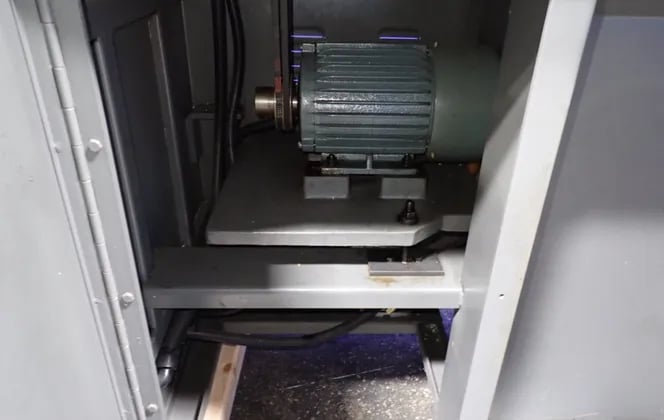 18" x 12" Victor #618-EVS, Lathe, 1" bore, 3.25 HP, tailstock, 440 V. - Image 8