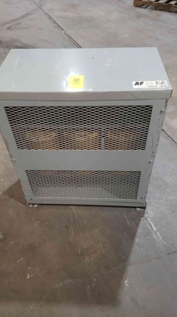 75 KVA, 480 Primary, 208Y/120 Secondary MagneTek #5H3-75BR-3C, Transformer, 1990 - Image 1