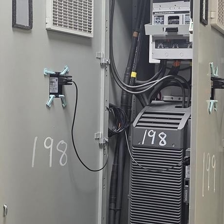 Siemens 200 KW VFD w/400 AMP Breaker, 2020 - Image 2