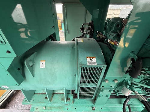 1000 KW Cummins #DQFAD, diesel generator set, 277/480 Volts, 3-phase, 850 hours, 1800 RPM, QST30-G5 engine - Image 10