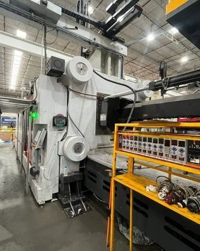 1820 Ton, 540 oz., Milacron #MG-1800-540, 72.2" x 55.3" tie bar spacing, 129.9" daylight, Mosaic Control, 2 - Image 7