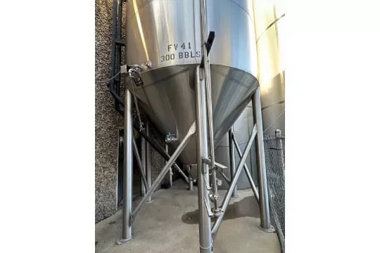 12,500 gallon JV Northwest, Stainless Steel Jacketed Cone Bottom Tank, 11' diameter x 29' height - Image 4