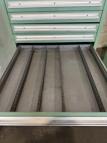 13 Drawer Stanley Vidmar cabinet - Image 5